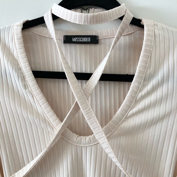 MISSGUIDED Nude Bodysuit - Picture 4 of 5